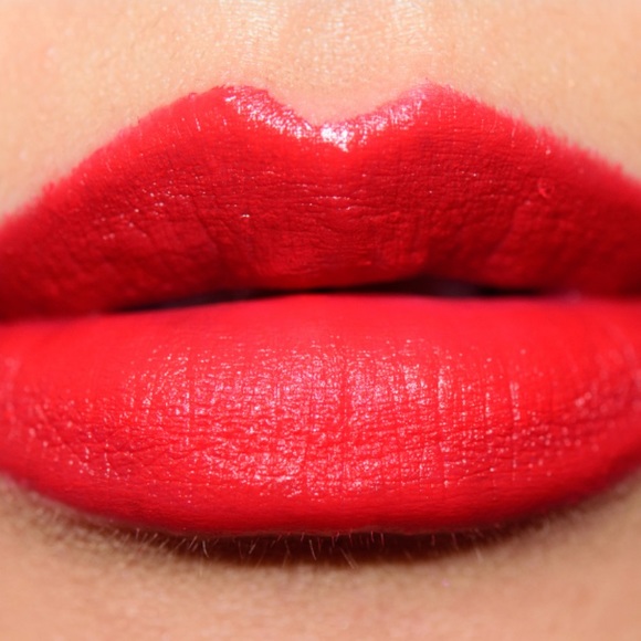 MAC Cosmetics Matte lipstick in shade “ Red Rock” - Picture 3 of 4
